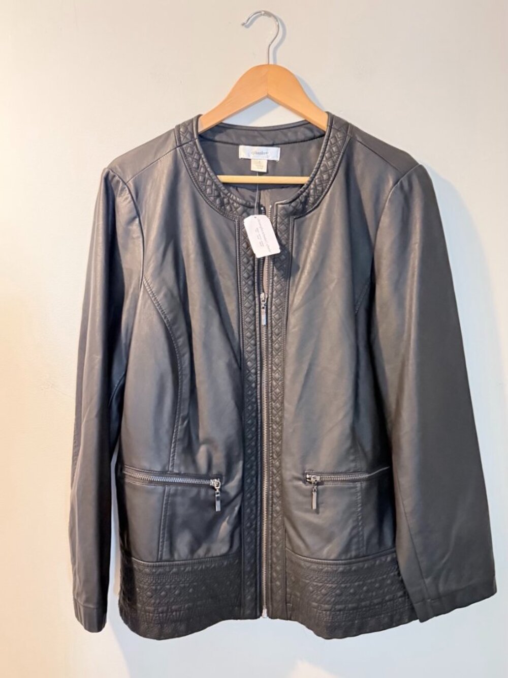 CJ Banks Womens X Black Faux Leather Jacket NWT Quilted Full Zip Moto $69.95